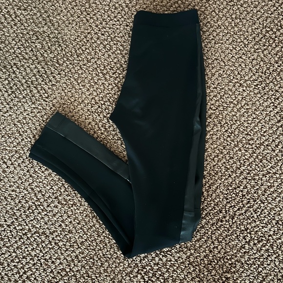 Alice +Olivia Leggings - Picture 8 of 8